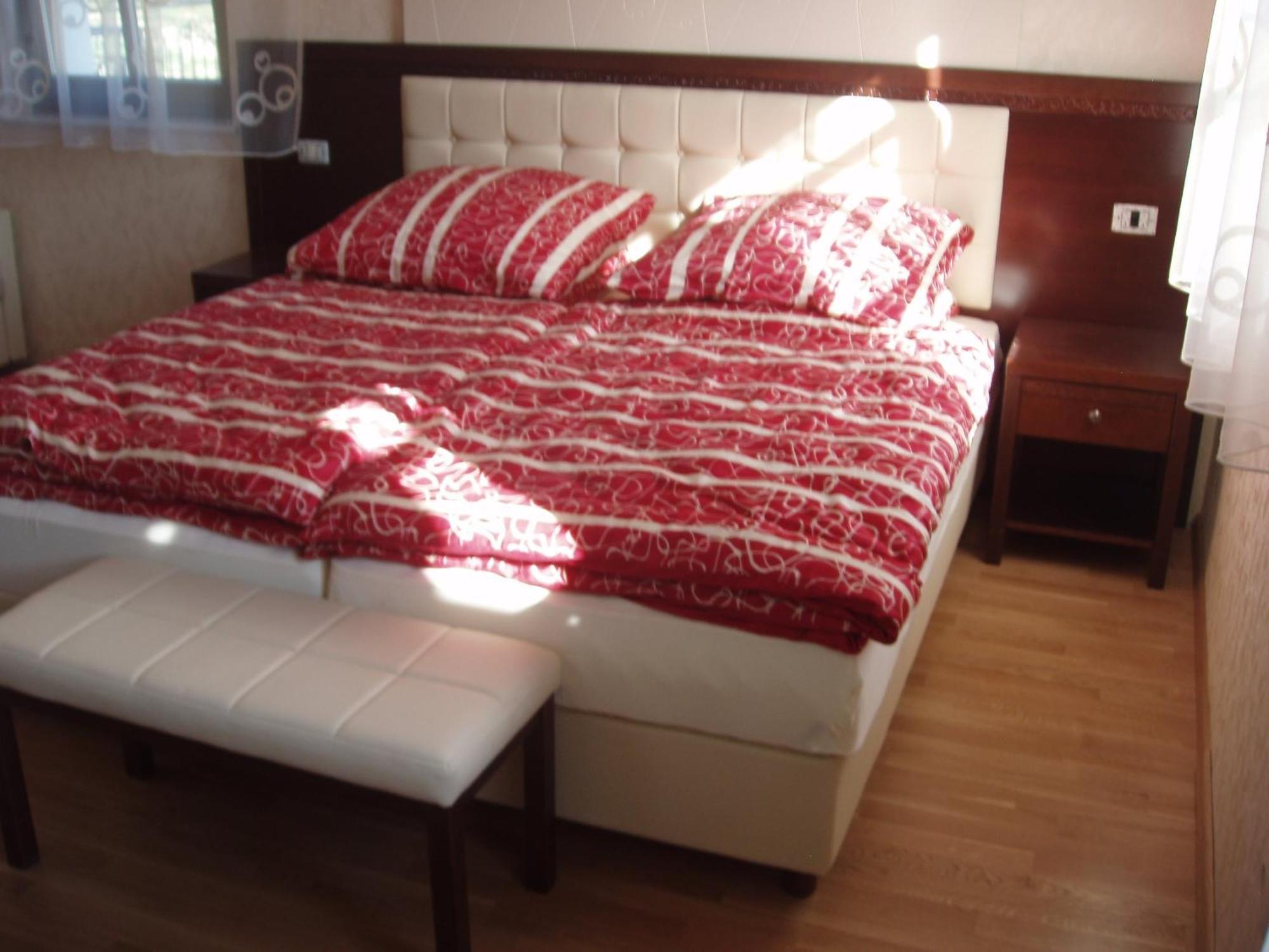 Pišece Vila Silva Marija Apartments מראה חיצוני תמונה