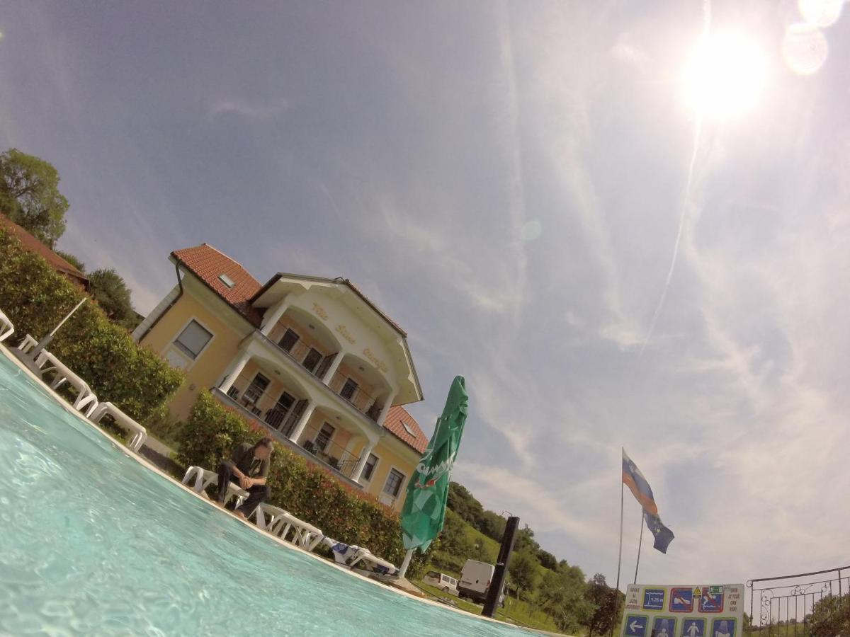 Pišece Vila Silva Marija Apartments מראה חיצוני תמונה