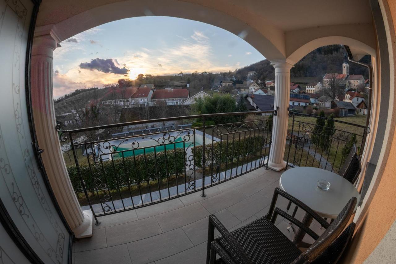 Pišece Vila Silva Marija Apartments מראה חיצוני תמונה
